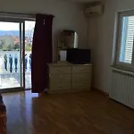 Apartman Charlie *