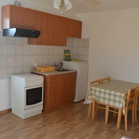 Charlie Apartment